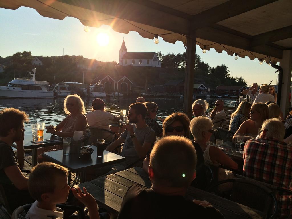 Hamburgö Guest House Hamburgsund Bagian luar foto